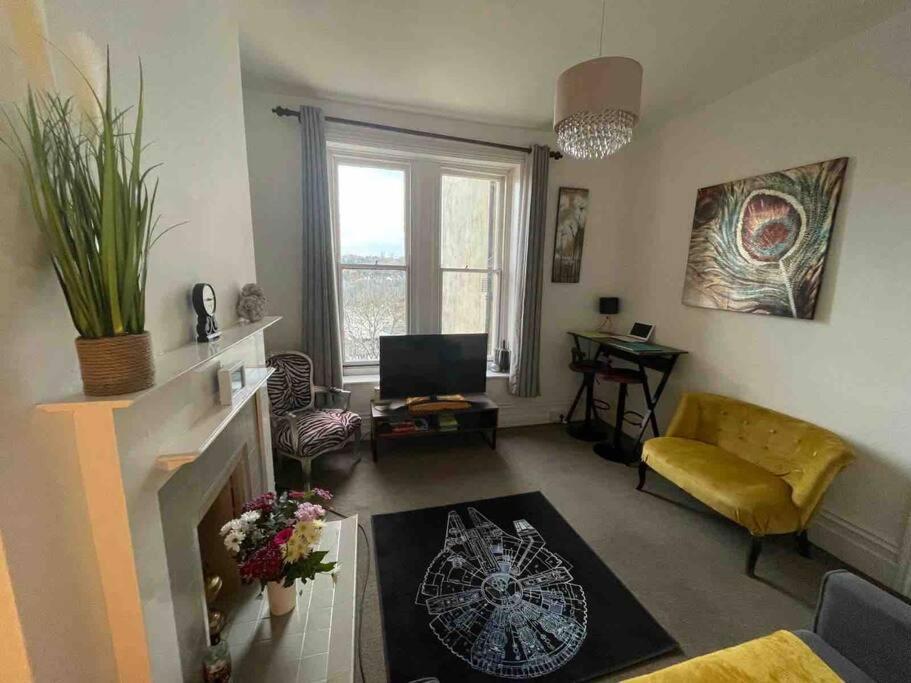 One/Two Bedroom Apartment Close To Sea & Centre Гастингс Экстерьер фото